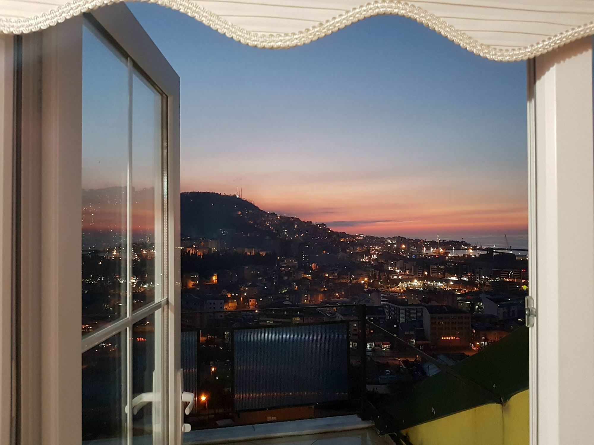 Nuralp Apart Otel - Trabzon Exteriör bild